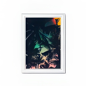 Ramka zatrzaskowa z ostrym narożnikiem